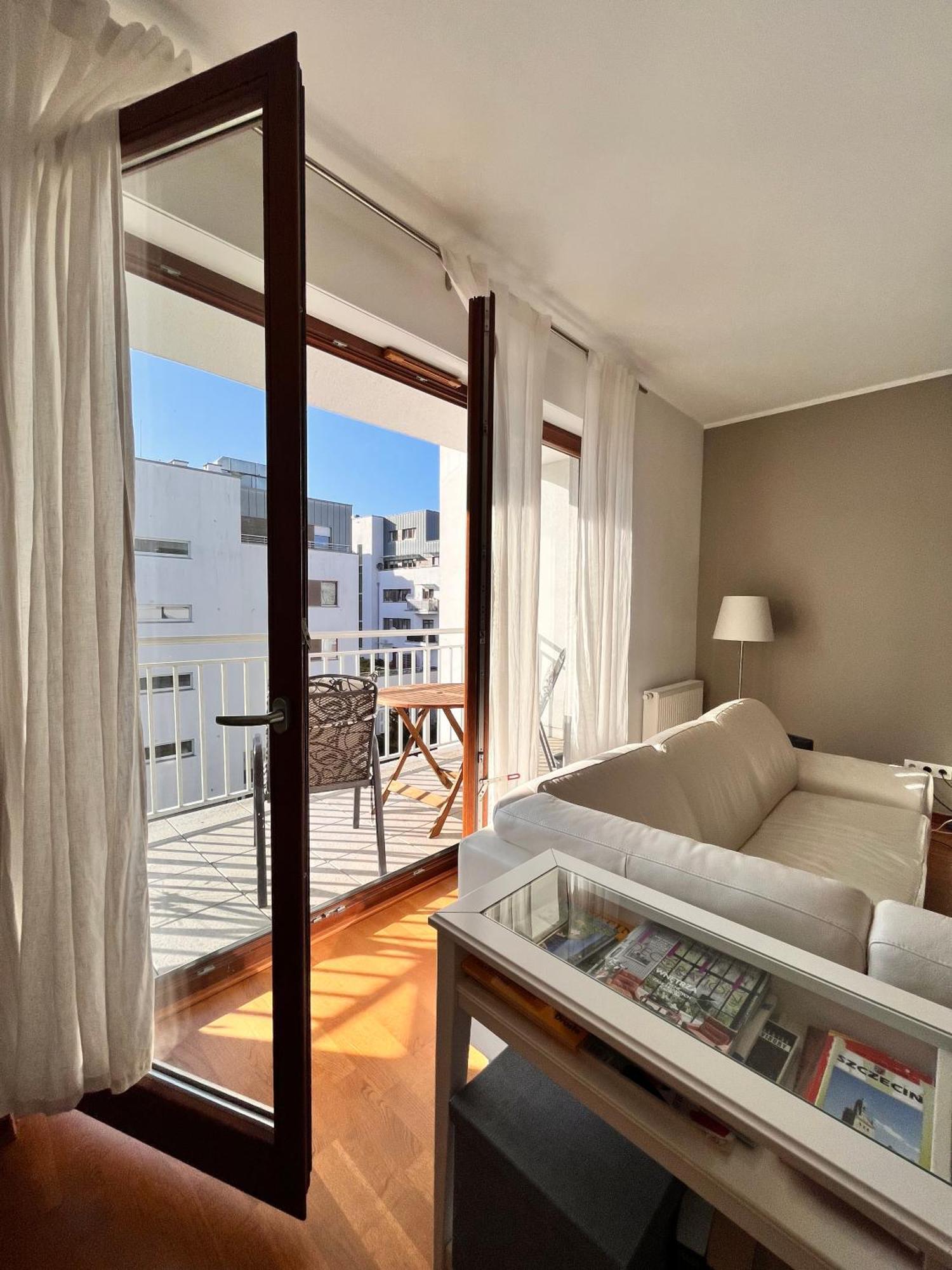 Mercury Two-Bedroom Apartment & Parking Świnoujście  Eksteriør billede