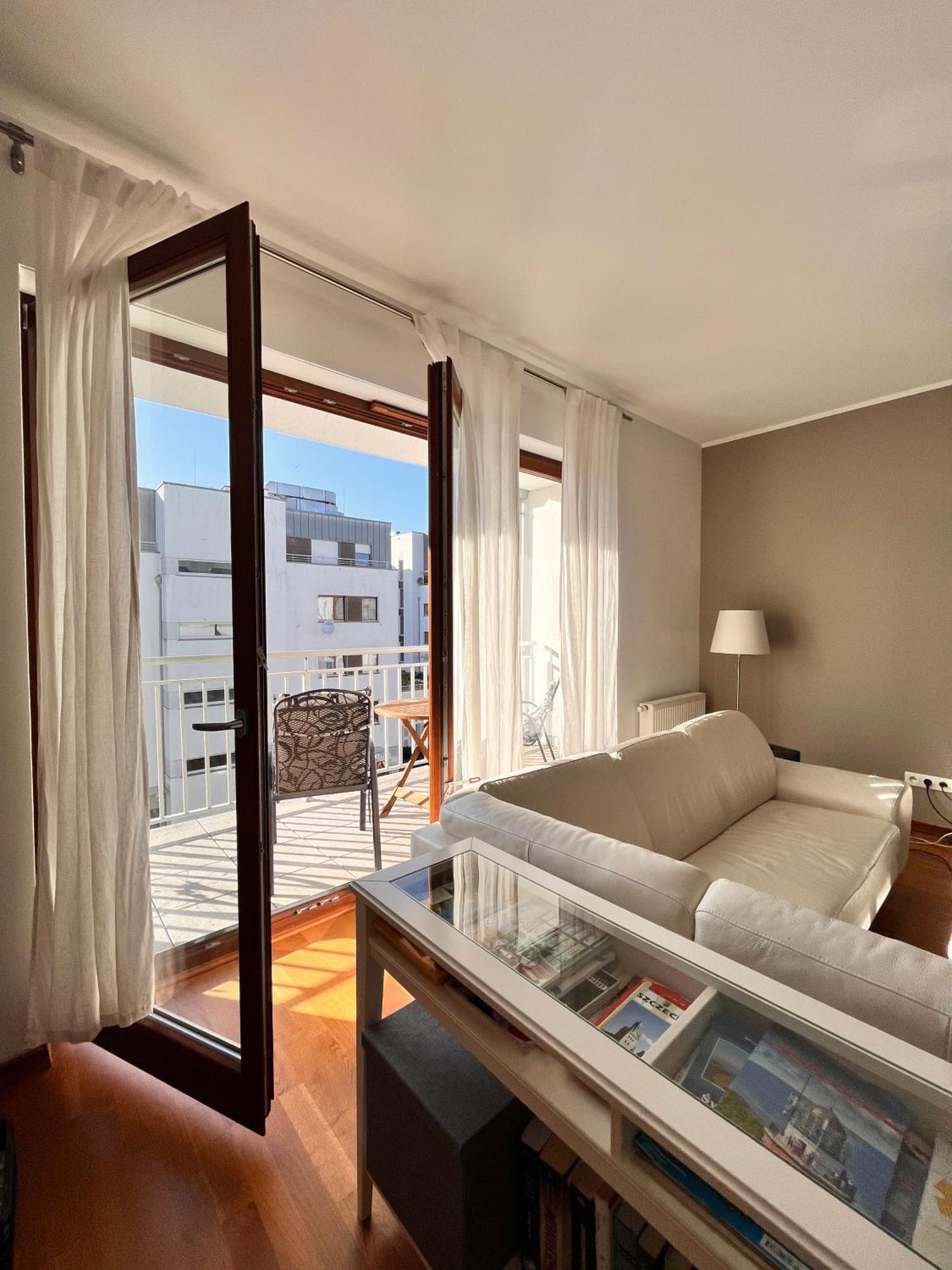 Mercury Two-Bedroom Apartment & Parking Świnoujście  Eksteriør billede