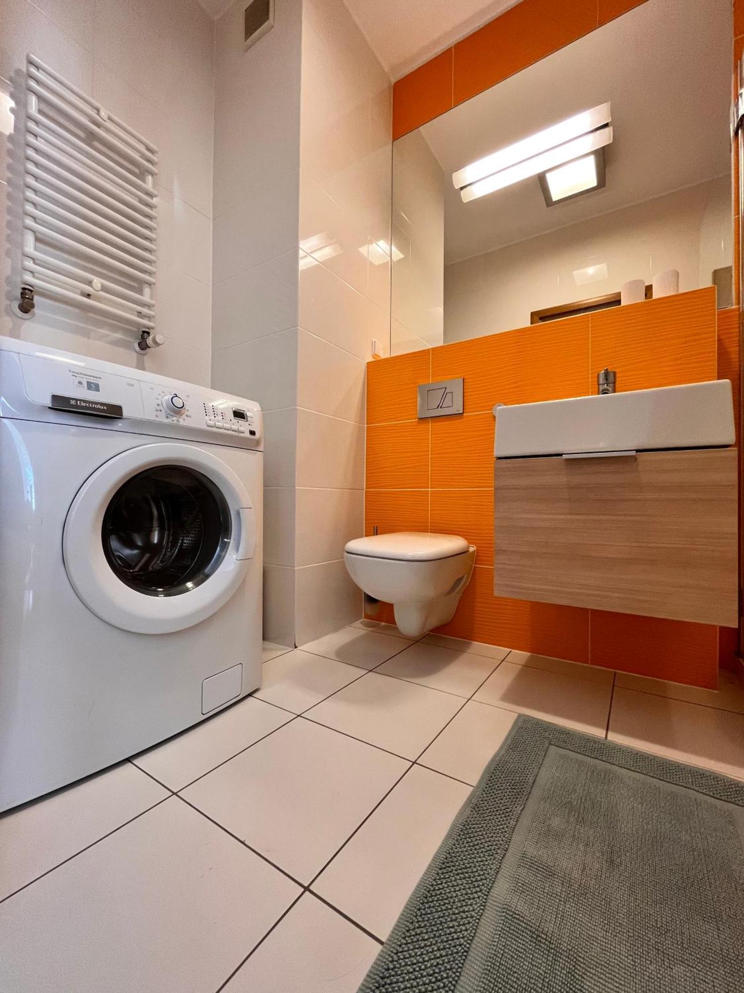 Mercury Two-Bedroom Apartment & Parking Świnoujście  Eksteriør billede